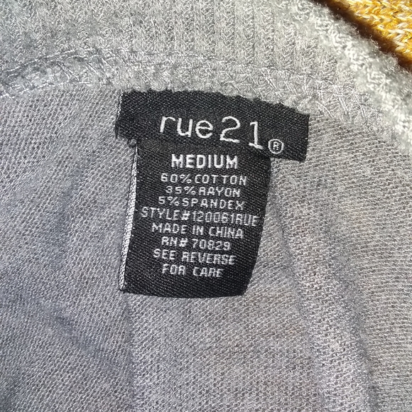 🎉Lace top - Picture 4 of 6